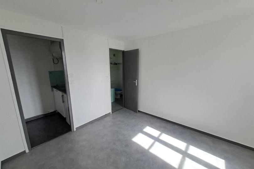 Photo n°1 - Louer un appartement studio<br/> de 16 m² à Nantes (44000)