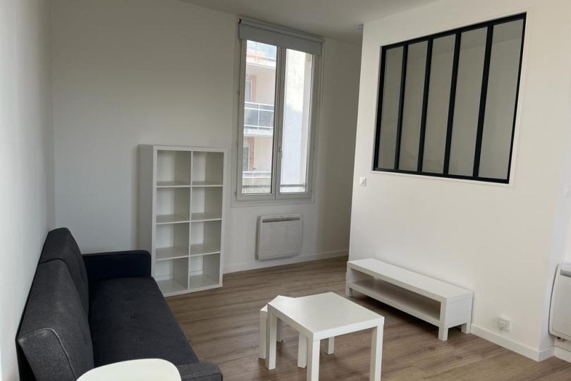 Photo n°2 - Louer un appartement studio<br/> de 31 m² à Nantes (44000)