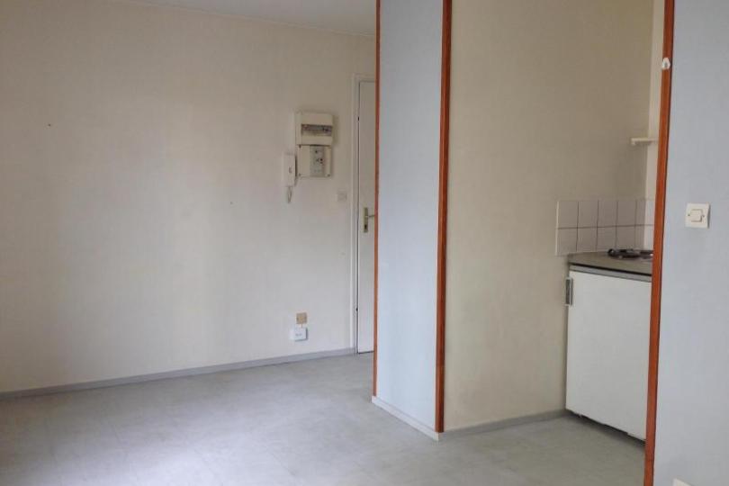 Photo n°1 - Louer un appartement studio<br/> de 18 m² à Nantes (44000)