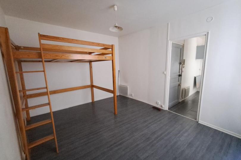 Photo n°1 - Louer un appartement studio<br/> de 19 m² à Nantes (44000)