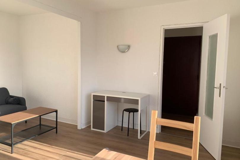 Photo n°4 - Louer un appartement studio<br/> de 32 m² à Nantes (44300)