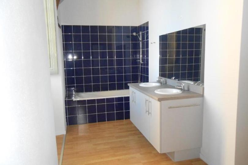 Photo n°4 - Louer un appartement 4 pièces<br/> de 111 m² à Le Cellier (44850)