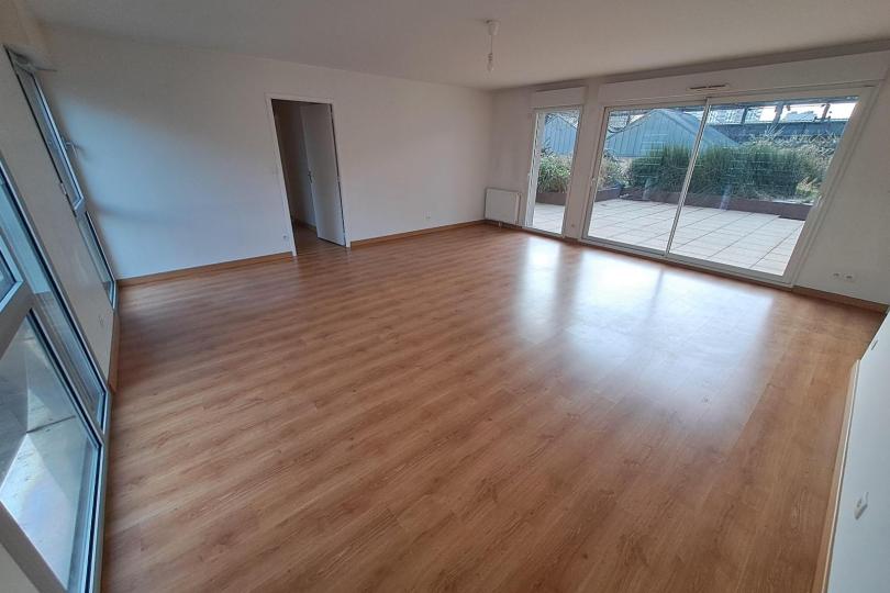 Photo n°9 - Louer un appartement 4 pièces<br/> de 110 m² à Nantes (44000)