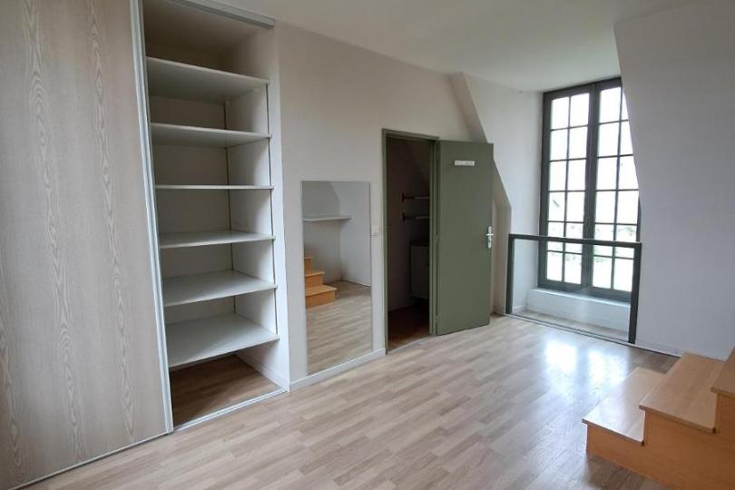 Photo n°2 - Louer un appartement 5 pièces<br/> de 138 m² à Le Cellier (44850)