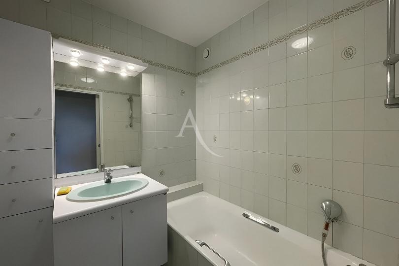 Photo n°6 - Acheter un appartement 2 pièces<br/> de 55 m² à Nantes (44300)