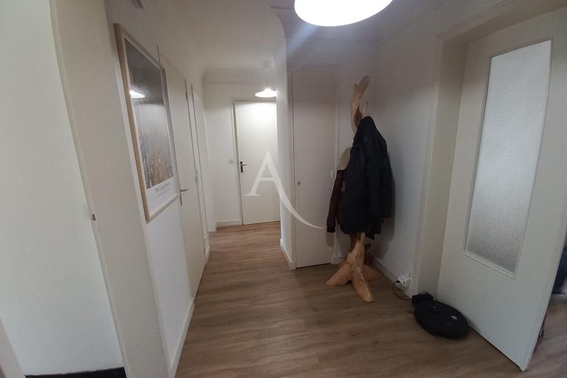 Photo n°2 - Acheter un appartement 3 pièces<br/> de 75 m² à Nantes (44000)