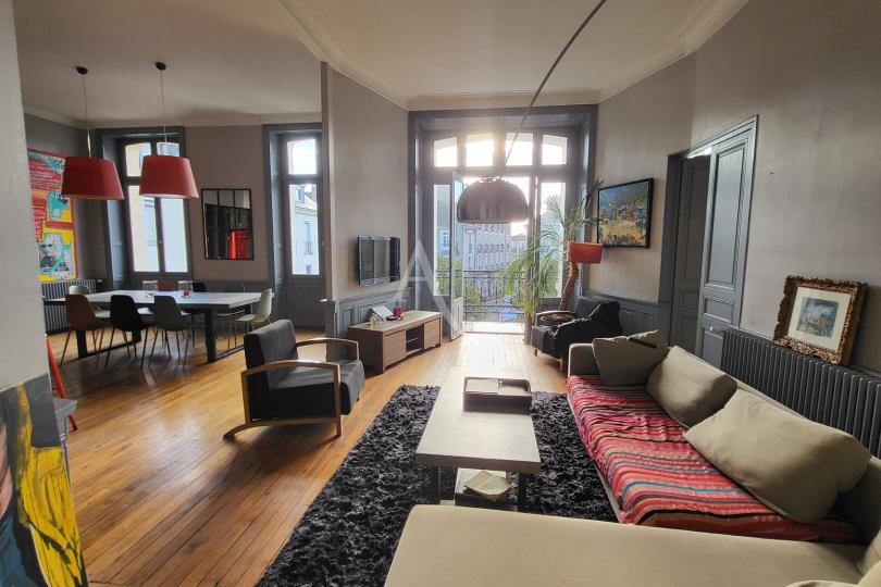 Photo n°5 - Acheter un appartement 4 pièces<br/> de 124 m² à Nantes (44000)
