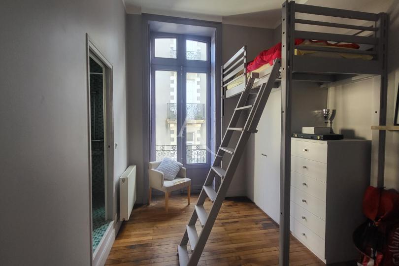 Photo n°12 - Acheter un appartement 4 pièces<br/> de 124 m² à Nantes (44000)