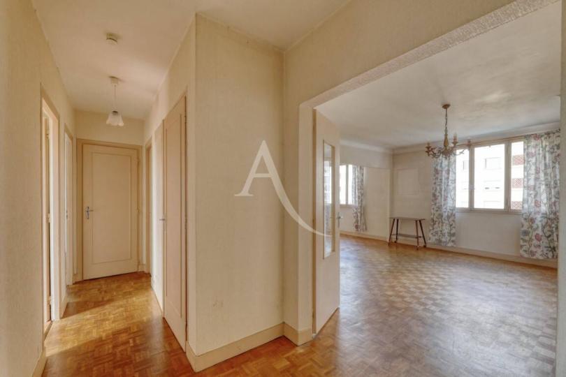 Photo n°1 - Acheter un appartement 4 pièces<br/> de 79 m² à Nantes (44300)