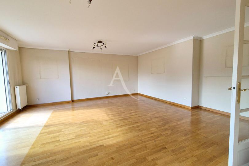Photo n°6 - Acheter un appartement 5 pièces<br/> de 134 m² à Nantes (44000)