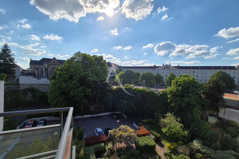 Photo n°2 - Acheter un appartement 5 pièces<br/> de 134 m² à Nantes (44000)