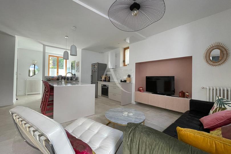 Photo n°1 - Acheter une maison 6 pièces<br/> de 141 m² à Nantes (44300)