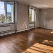 Photo n°5 - Acheter un appartement 5 pièces<br/> de 106 m² à Nantes (44000)